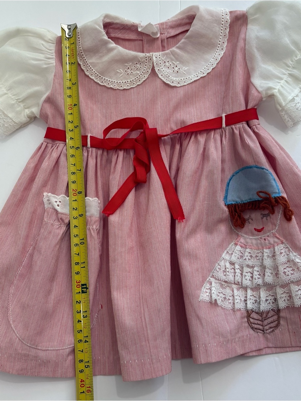 Vintage Girls Dress Pinafore Lace Toddler SZ 12-18 M Red White Embroidered - Picture 7 of 11